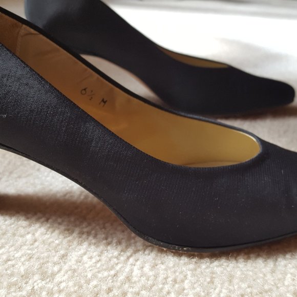 Women's shoes - Picture 3 of 3